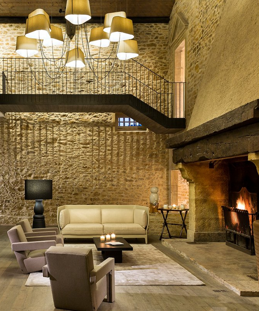 chateau de bagnols 1.jpg