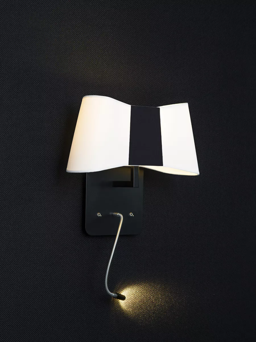 Wall lamp LED Petit Couture - Black and White - Designheure