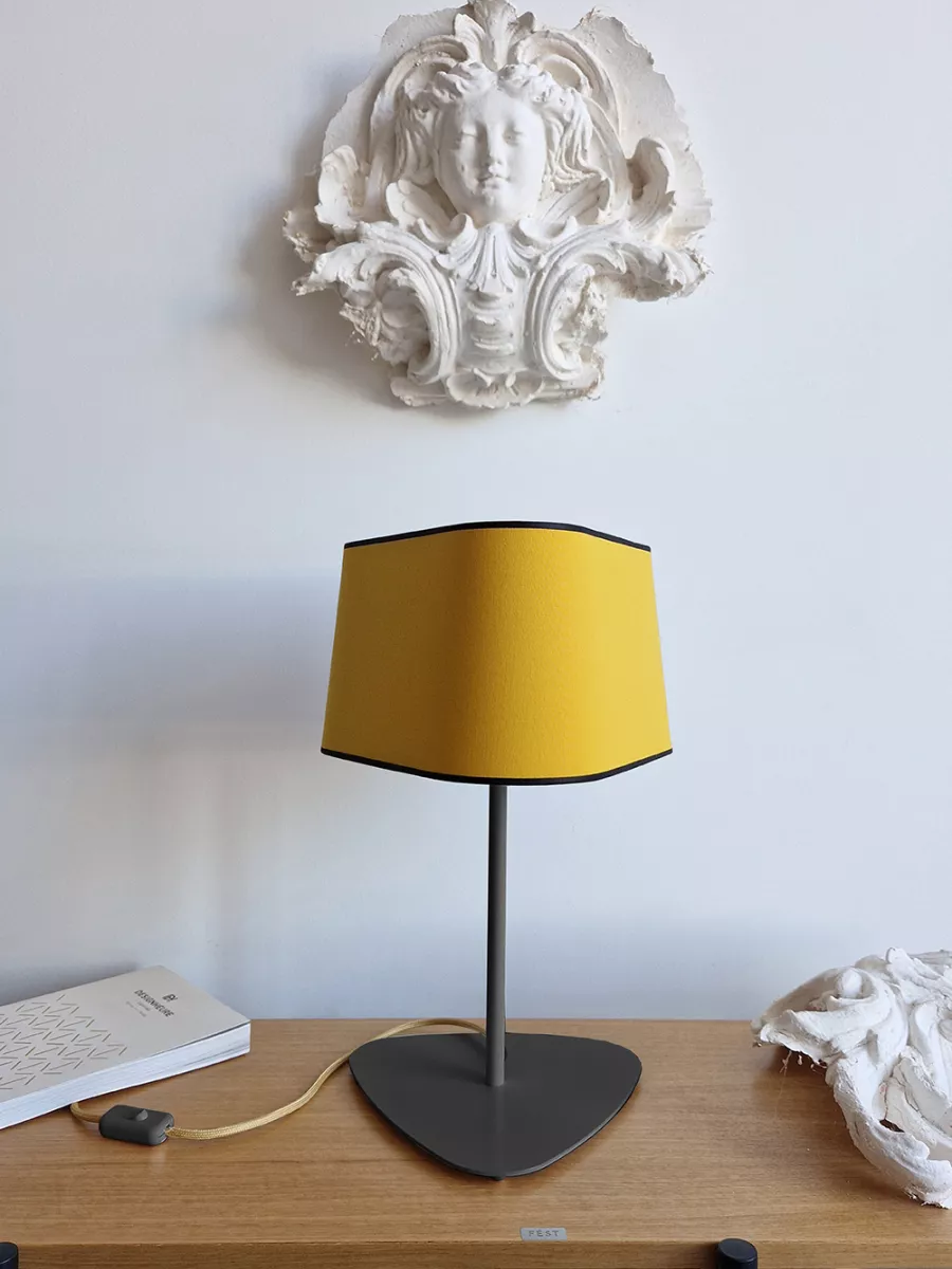 Table lamp Moyen Nuage - Yellow / Gold - Designheure