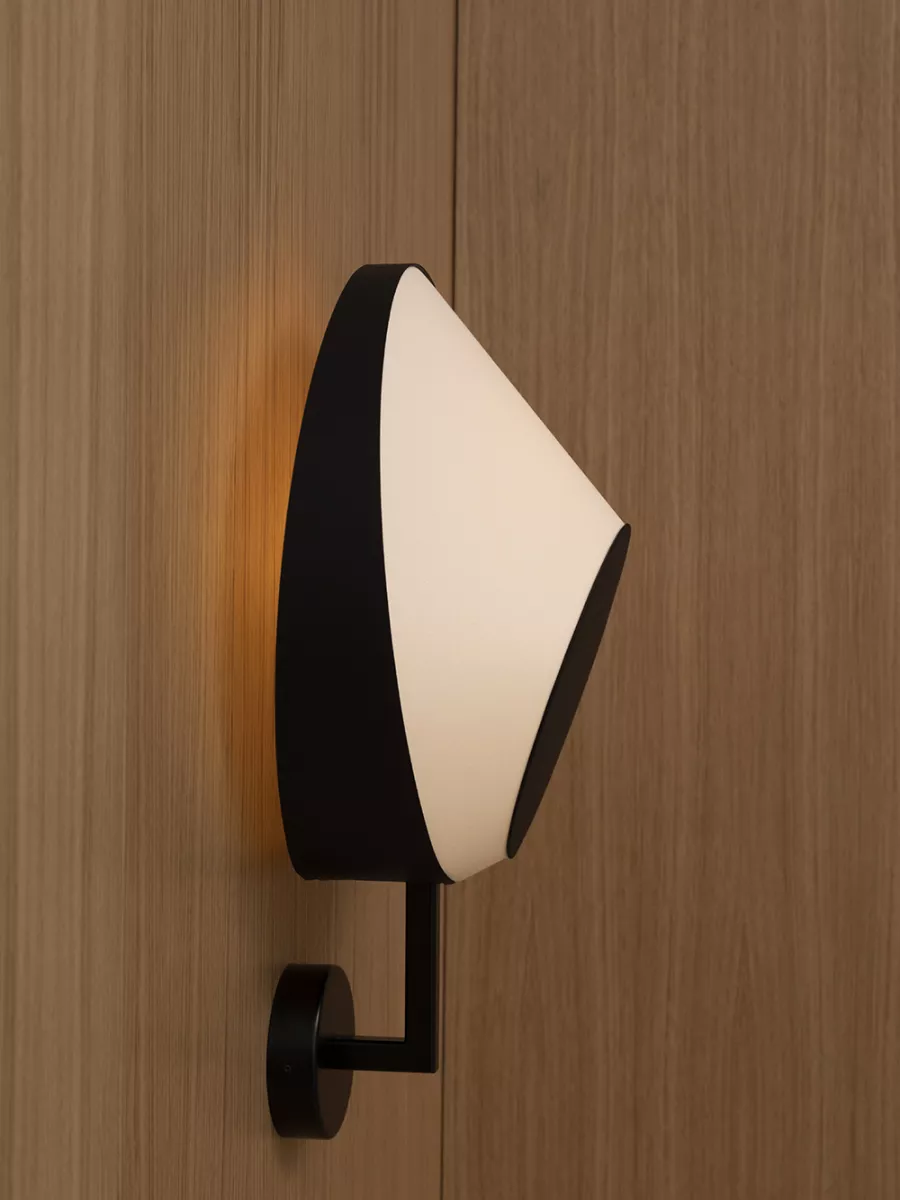 Wall lamp Petit demi Reef - White and Black - Designheure