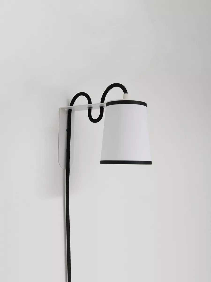 Wall lamp Lightbook - White with black borders - Designheure