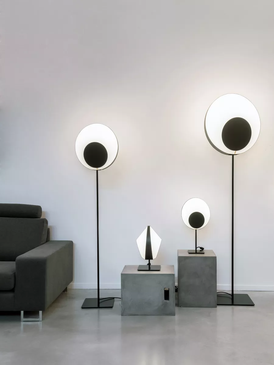 Floor lamp Moyen Reef - White and Black - Designheure