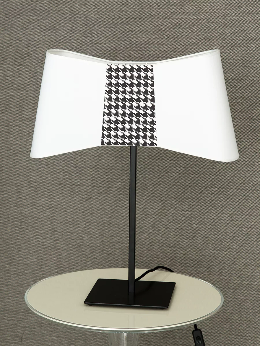 Table lamp Grand Couture - White / Houndstooth print - Designheure