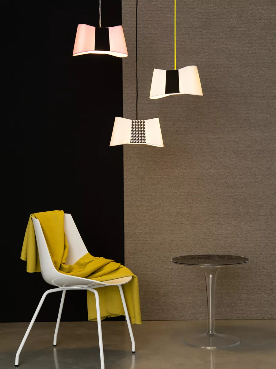 Pendant light Petit Couture - Light Pink / Black - Designheure